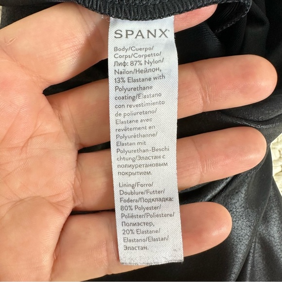 SPANX Leggings Sz M Faux Leather Black - Picture 15 of 17